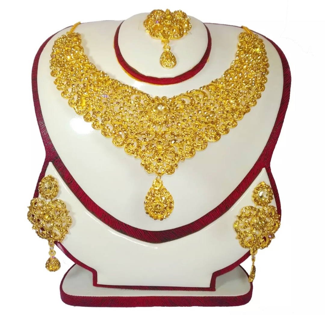 Stylish Indian gold plated necklace set for_women-3 Part Earrings & Tikli